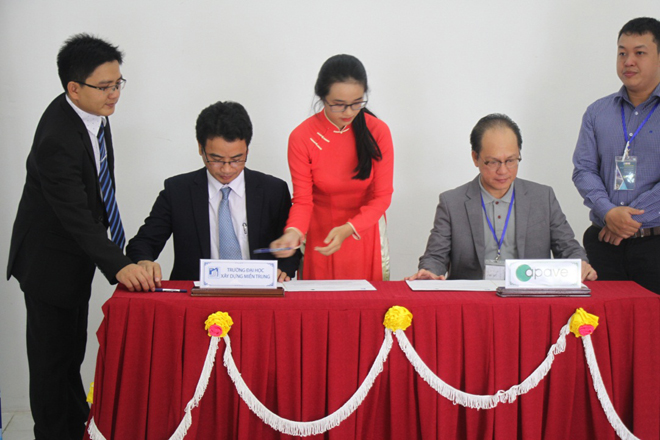 Ký kết ghi nhớ hợp tác giữa Đại học Xây dựng Miền Trung với APAVE Asia – Pacific và CARBONEERING Co., Ltd