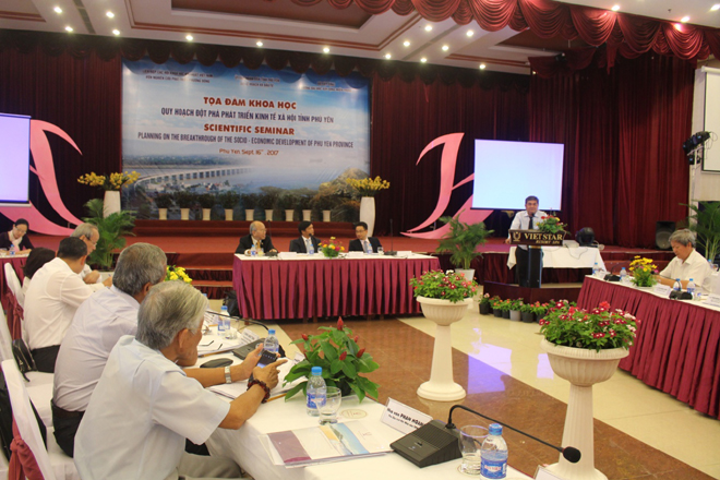 Bàn giải pháp quy hoạch đột phá để phát triển kinh tế - xã hội tỉnh Phú Yên